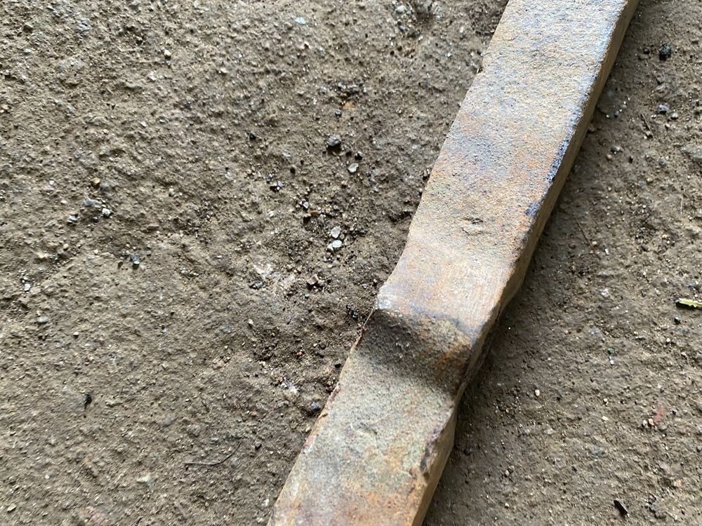 Ось балка на прицеп з квадрата —міцна