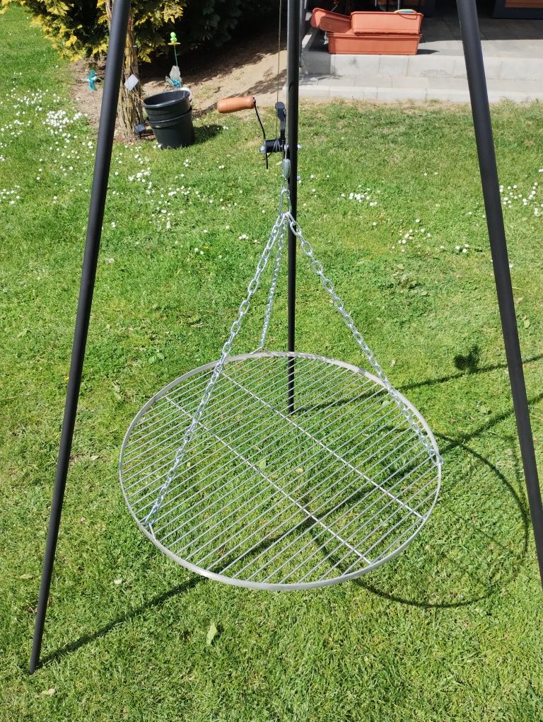 Trójnóg grill ognisko palenisko