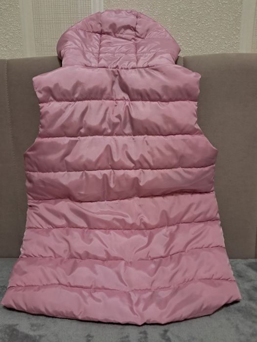 Жилетка на дівчинку 140 см