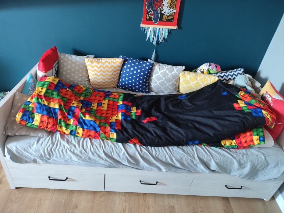 Łózko Agata pod materac 90x200 stan idealny