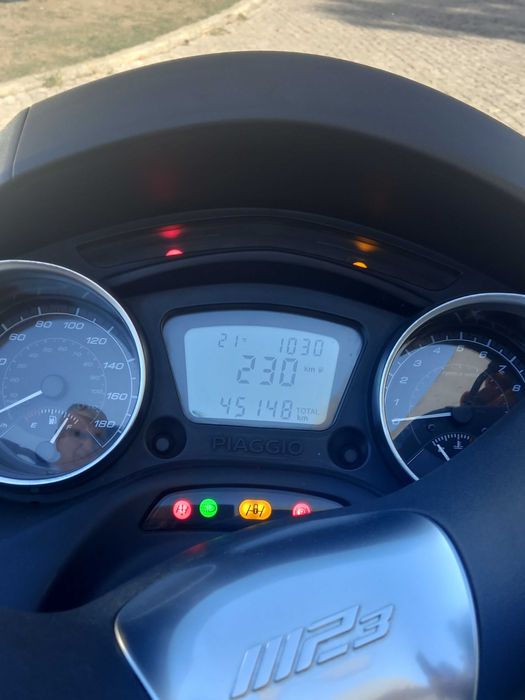 Vendo Piaggio 300 triciclo