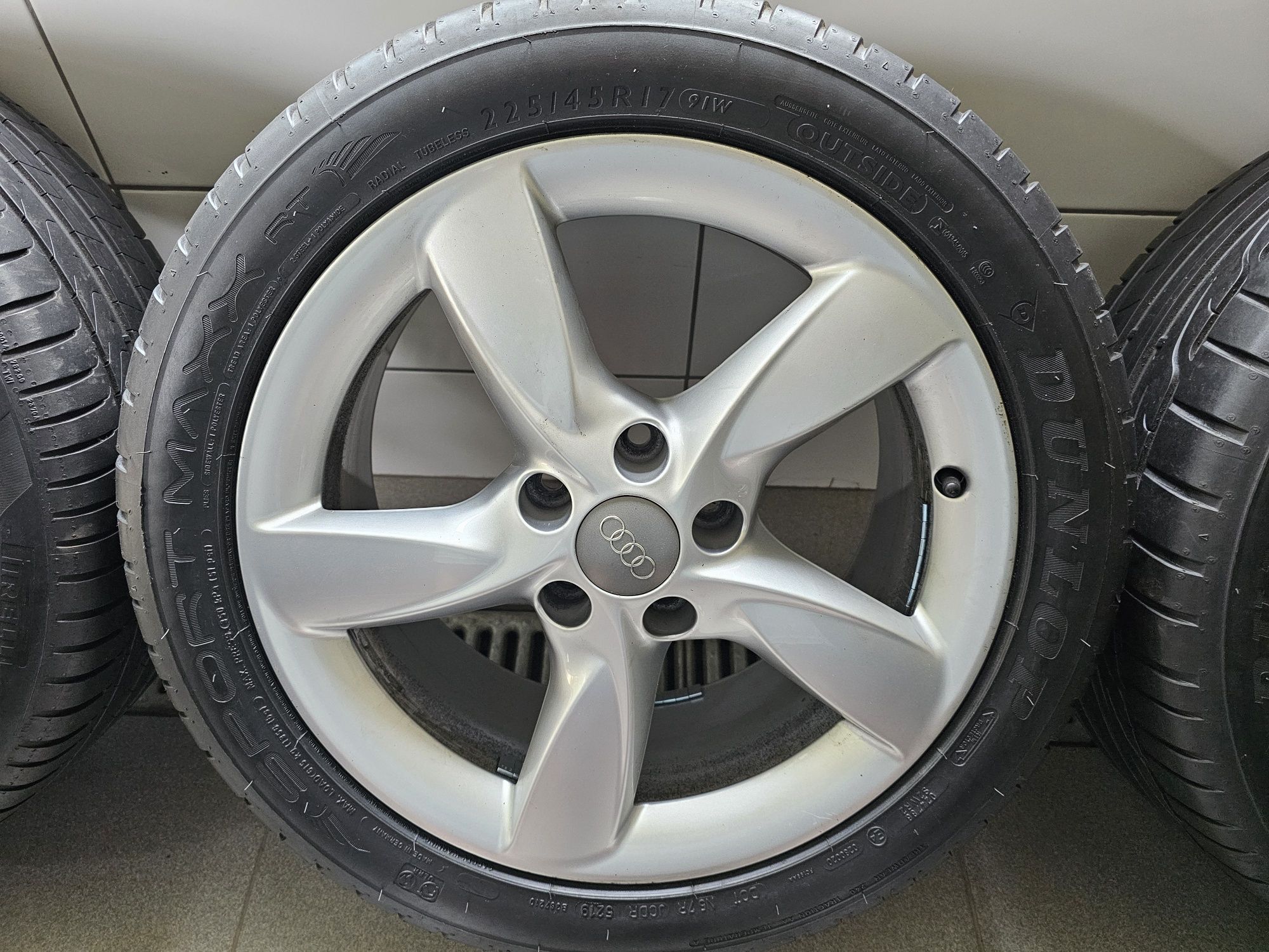 Okazja Alufelgi +opony Audi S-line A4 B7 B8 B9 Audi A5 A6 Vw Seat Skod