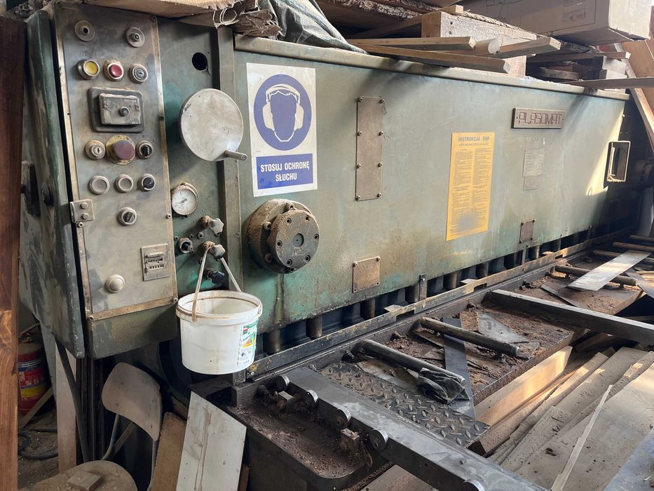 Hydrauliczne nożyce gilotynowe NGH 6 PLASOMAT