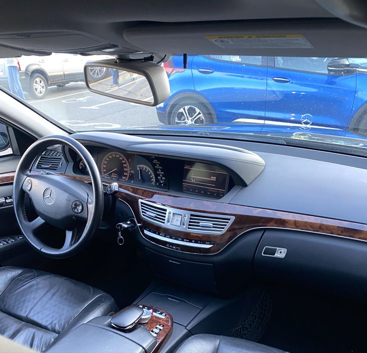 Меняю Мерседес на авто меньше, микроавтобус, домик в области, продам.