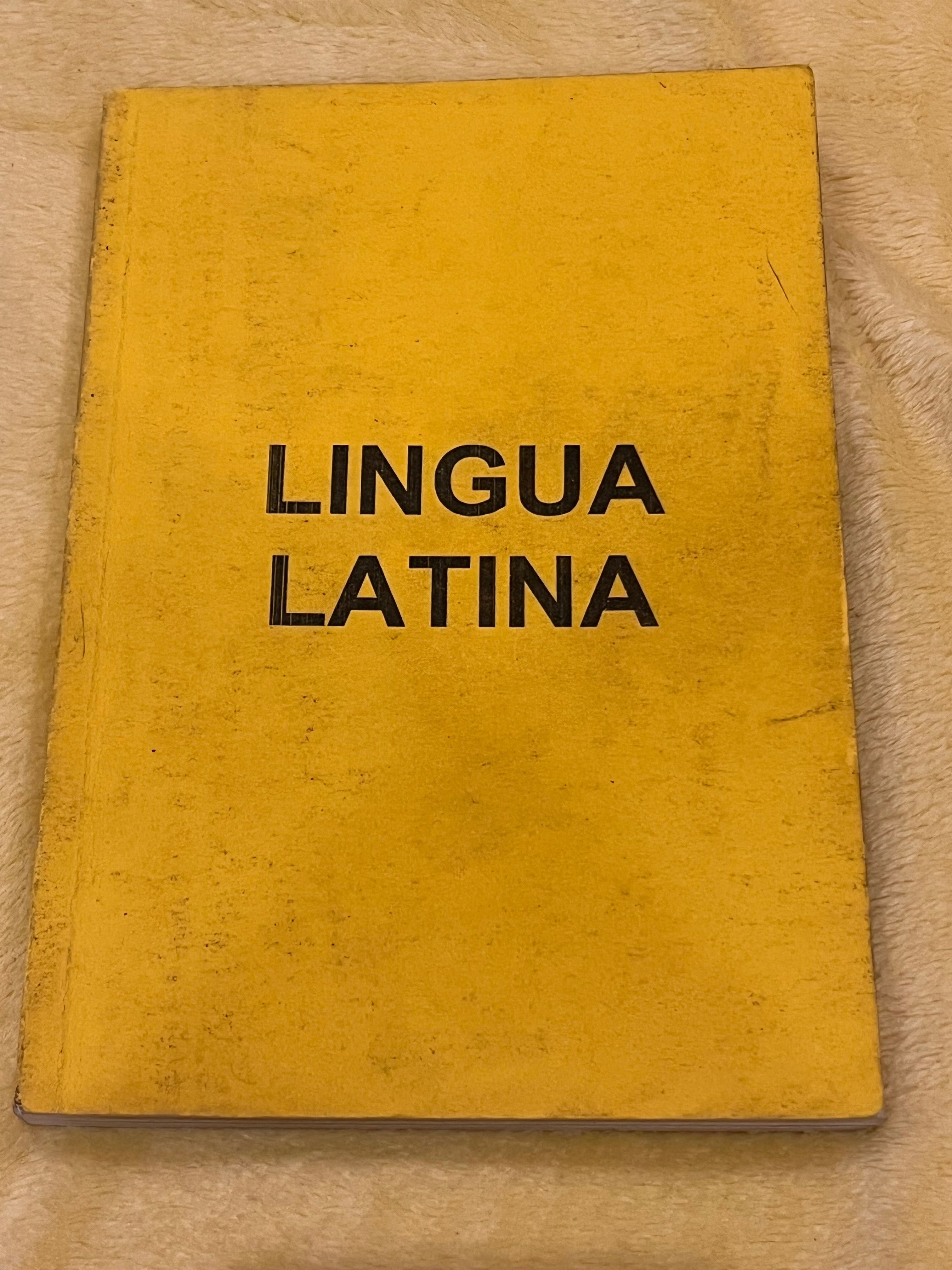 Книга з латинської мови для медицини