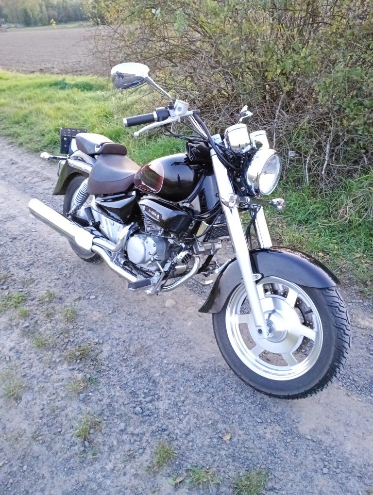 Hyosung gv aquila 125 jak nowy