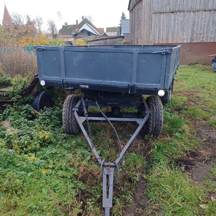 Przyczepa rolnicza niska po remoncie zarejestrowana