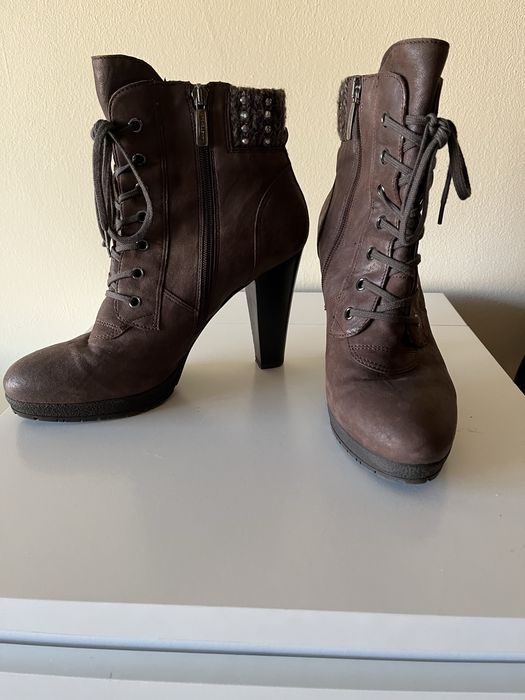 Bota castanhas Janet Sport. Numero 41