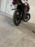 Cb125f  bem cuidada como nova estou a vender pq tenho uma melhor.
