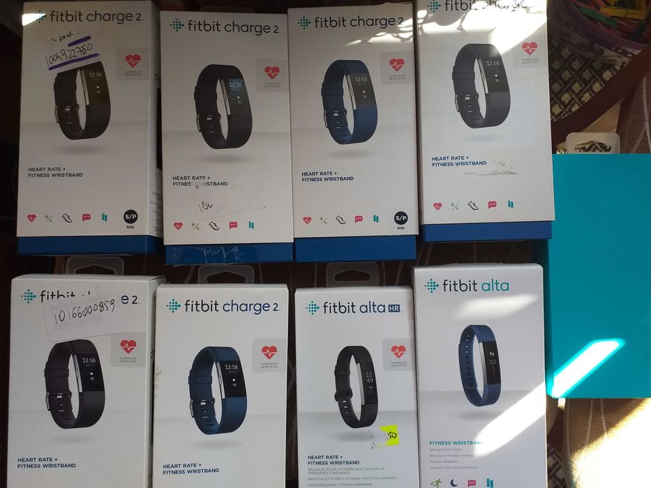 Zestaw 9 sztuk smartwatch FITBIT Charge 2 Alta HR pakiet paczka