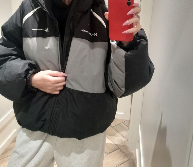 Об'ємна куртка, чорний пуховик оверсайз opiym демисезон