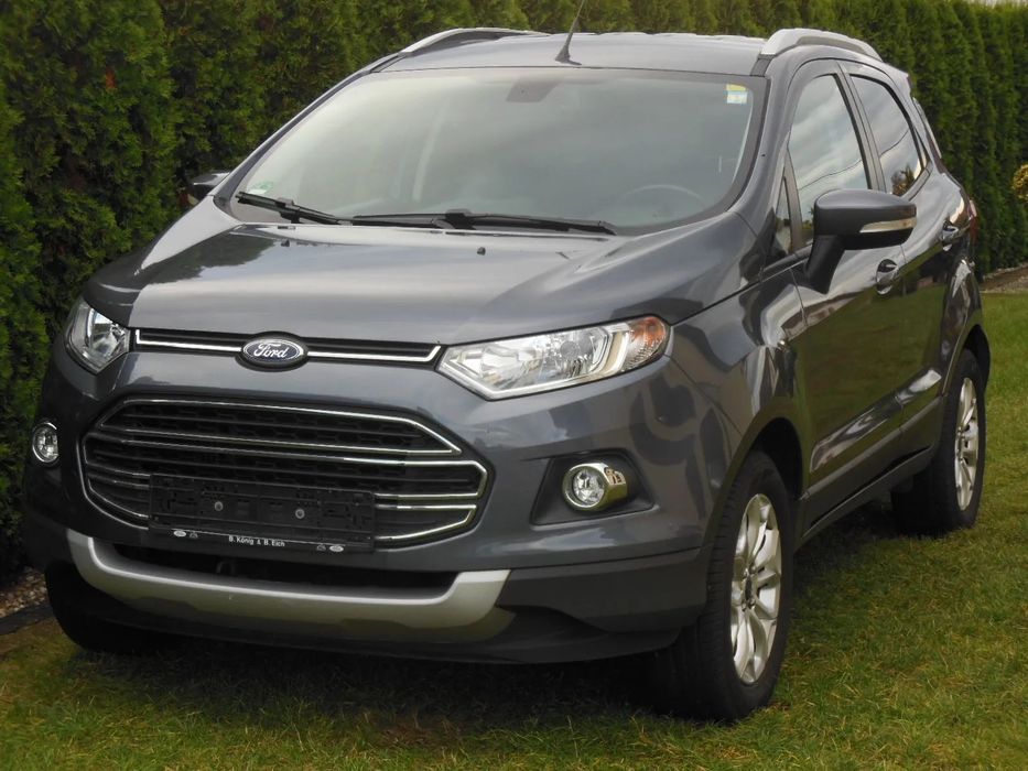 Ford EcoSport Bogate wyposażenie Atrakcyjny wygląd Kamera Nawigacja Tempomat Alufelg