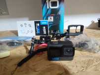 GoPro Hero 10 - komplet + zestaw uchwytów