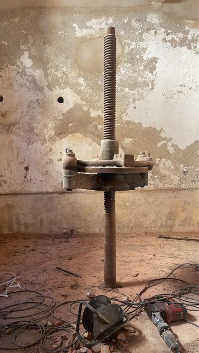 Prensa de Lagar de ferro completa