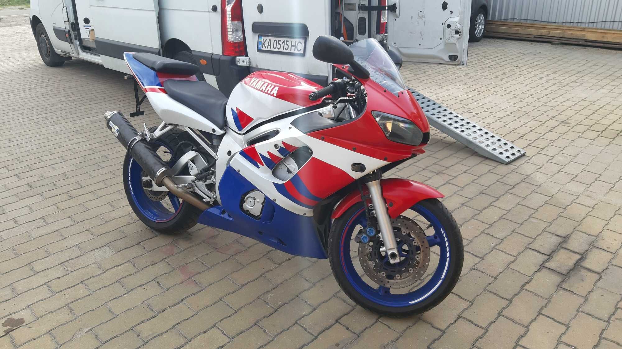 YAMAHA YZF R 6 з Німечини