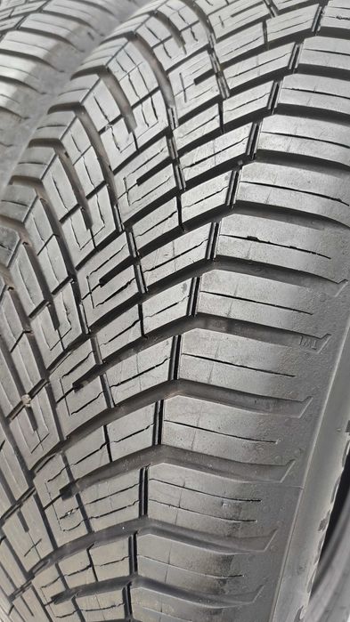 Opony Całoroczne 215/55/17 Continental 2szt 7mm 2024r MB
