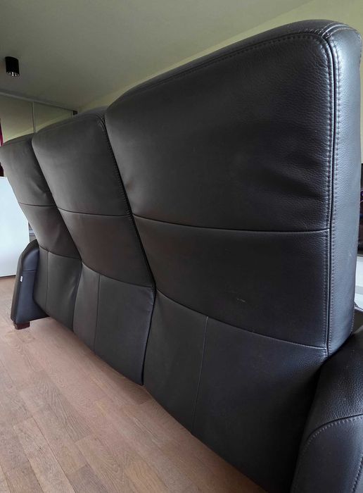 Sofa Vero Narciso czarna skóra naturalna + pufa gratis