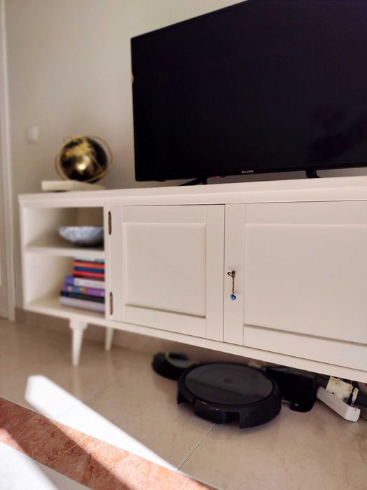 Móvel TV de sala lacado