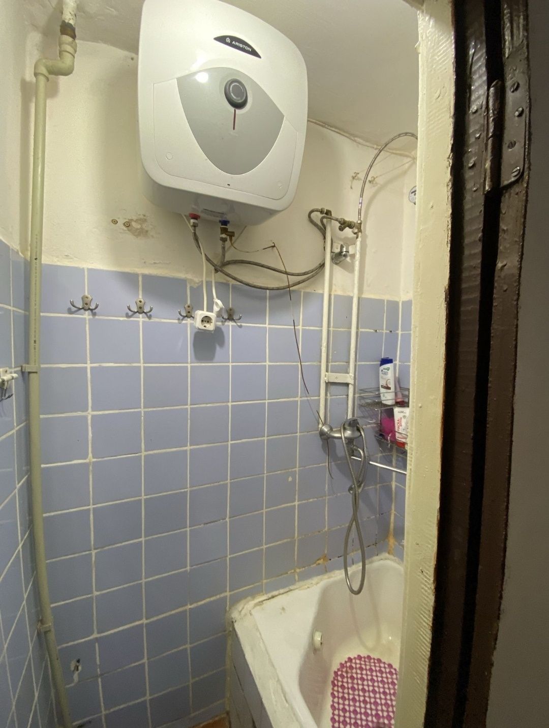 Продається кімната в гуртожитку