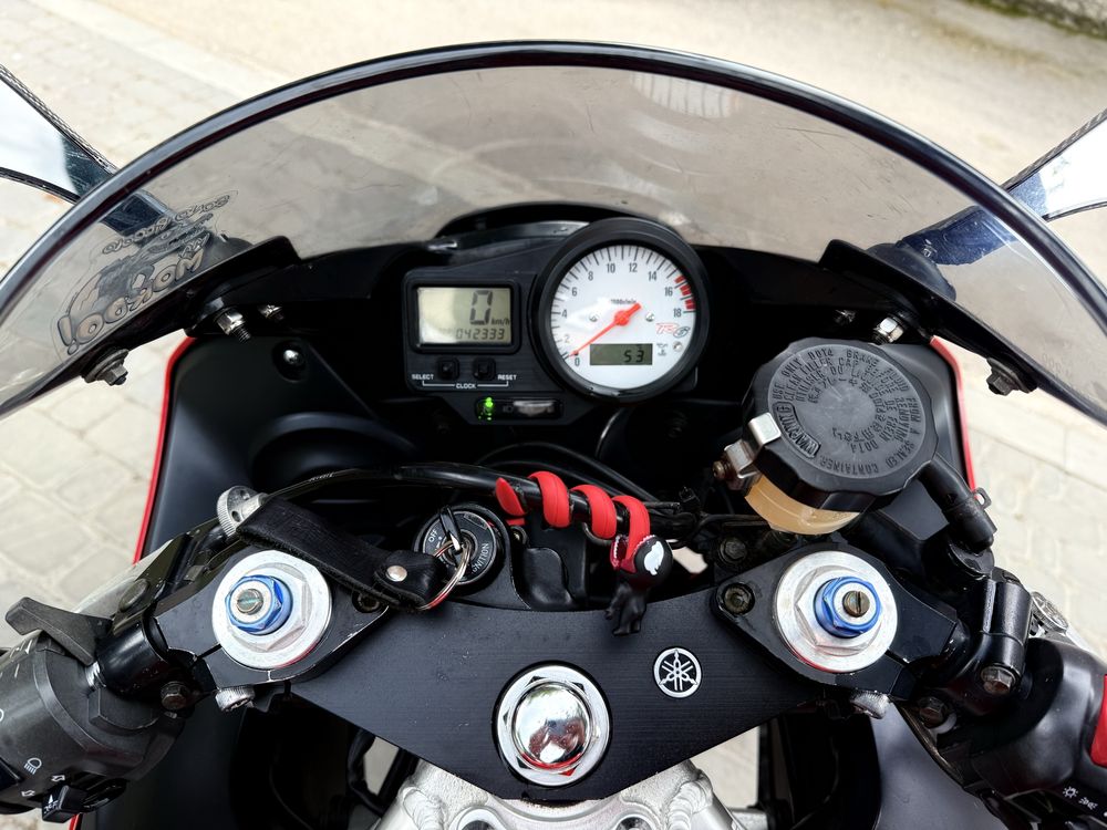 Yamaha R6 2000,весь в оригіналі