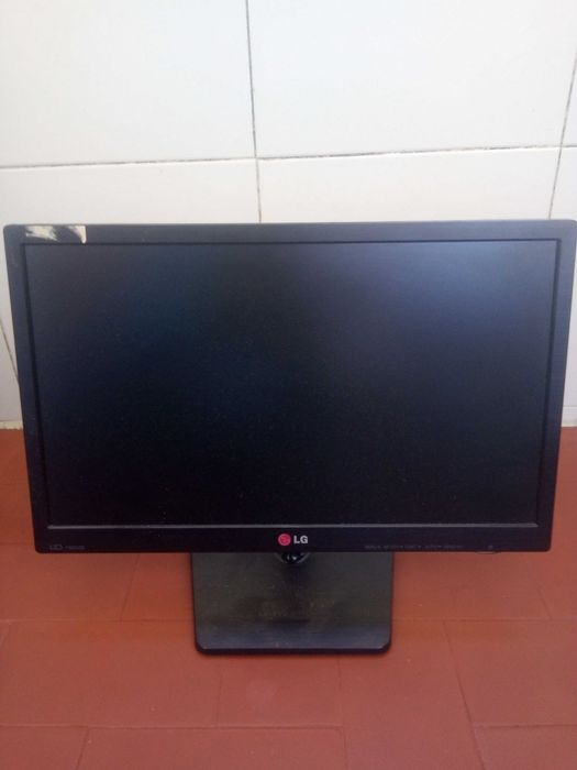 Monitor LG 19EN33S-B