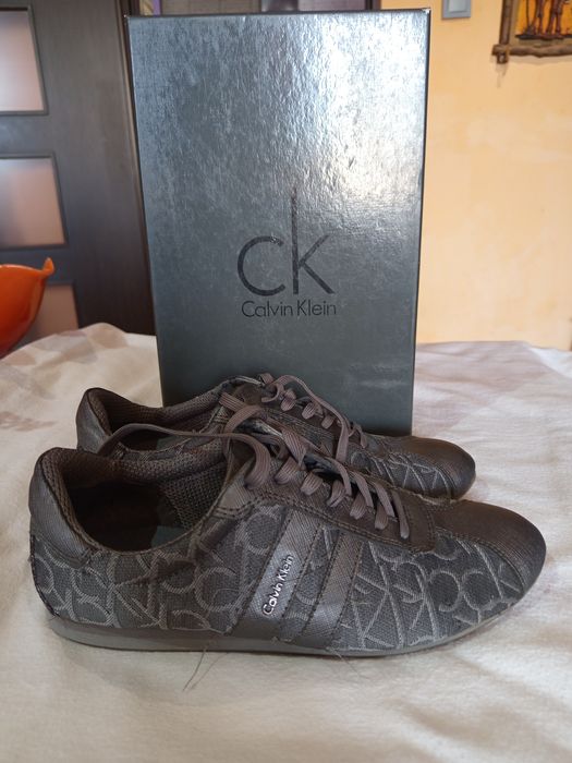 Calvin Klein- rozm.39