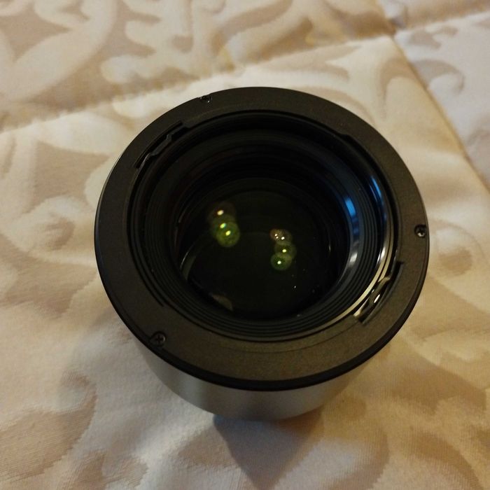 Objetiva TOKINA 56mm 1.4 Fujifilm X-Mount