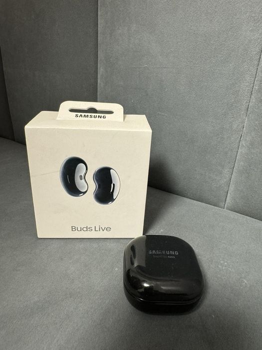 Samsung buds live