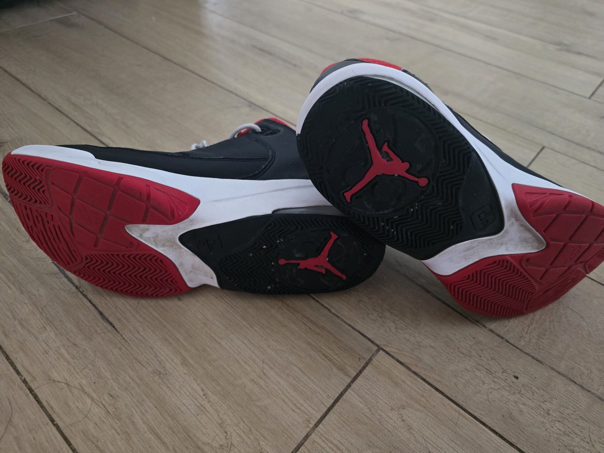 Buty Nike Air Jordan Max Aura 3 rozm.44