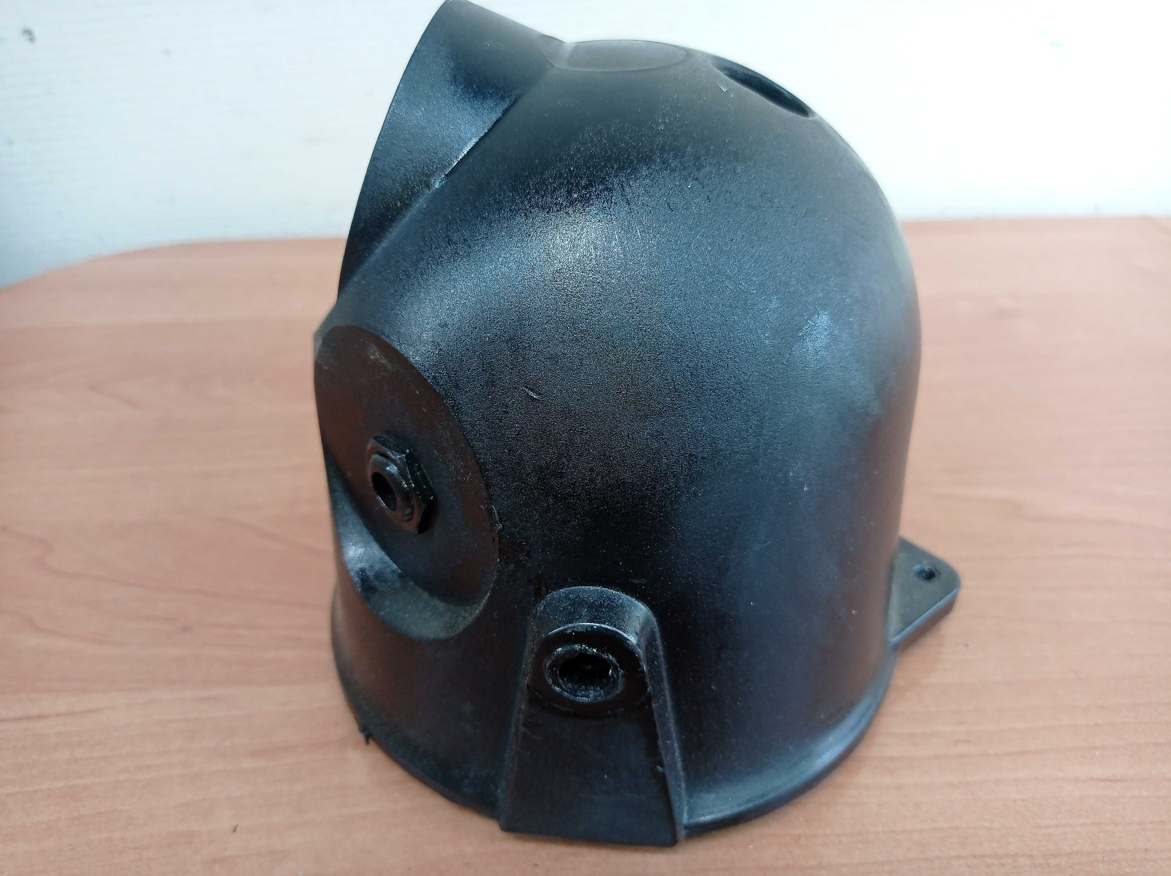 Lampa przód ze stacyjką - skorupa - WSK.