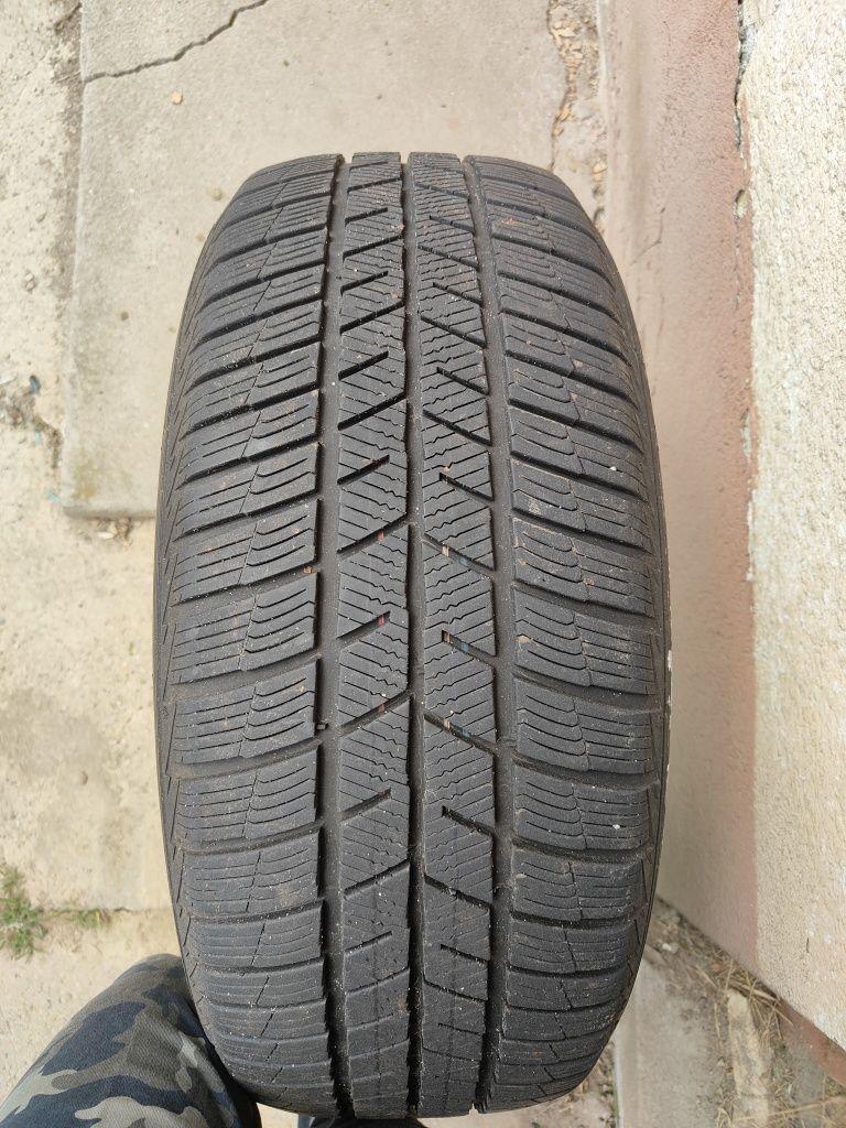 Opony zimowe komplet R18