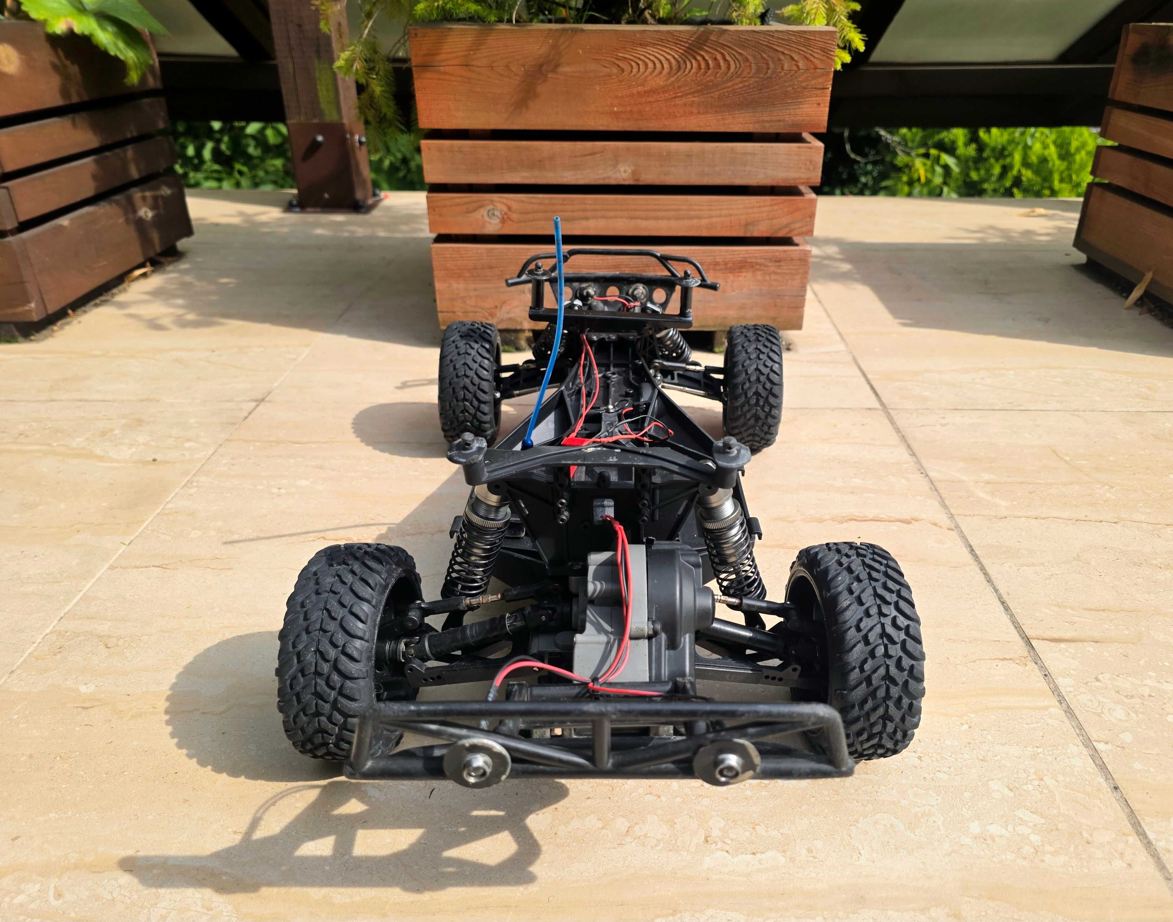 Traxxas Slash 2WD LCG podwozie modelu RC + oświetlenie