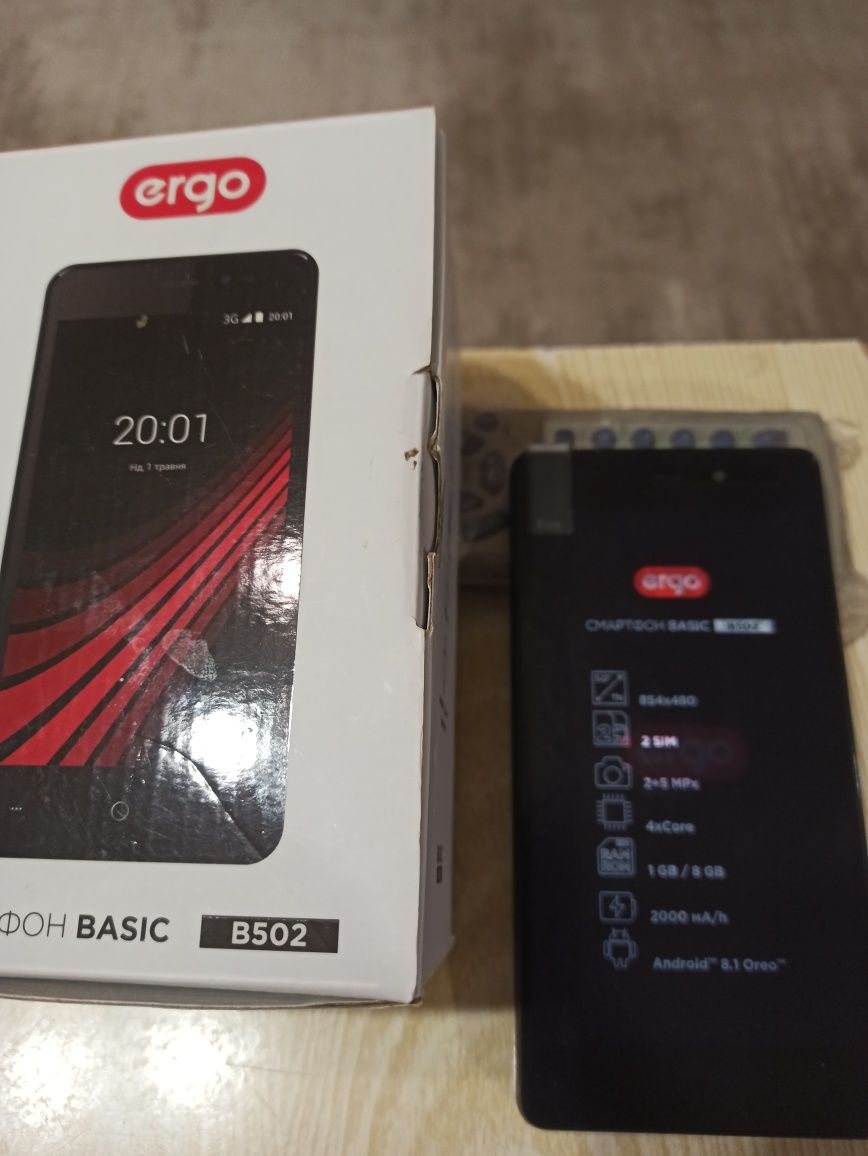 Новый смартфон ERGO B502