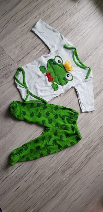 Komplet żabka body spodnie