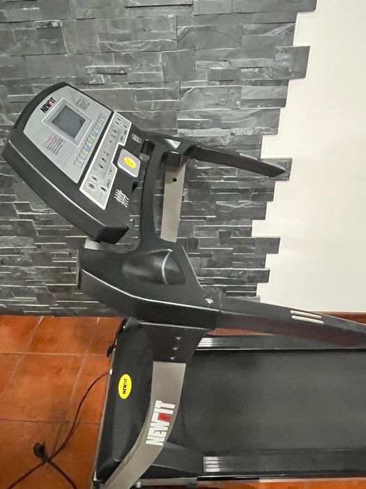 Passadeira elétrica em bom estado. Apenas com entrega em mão.
