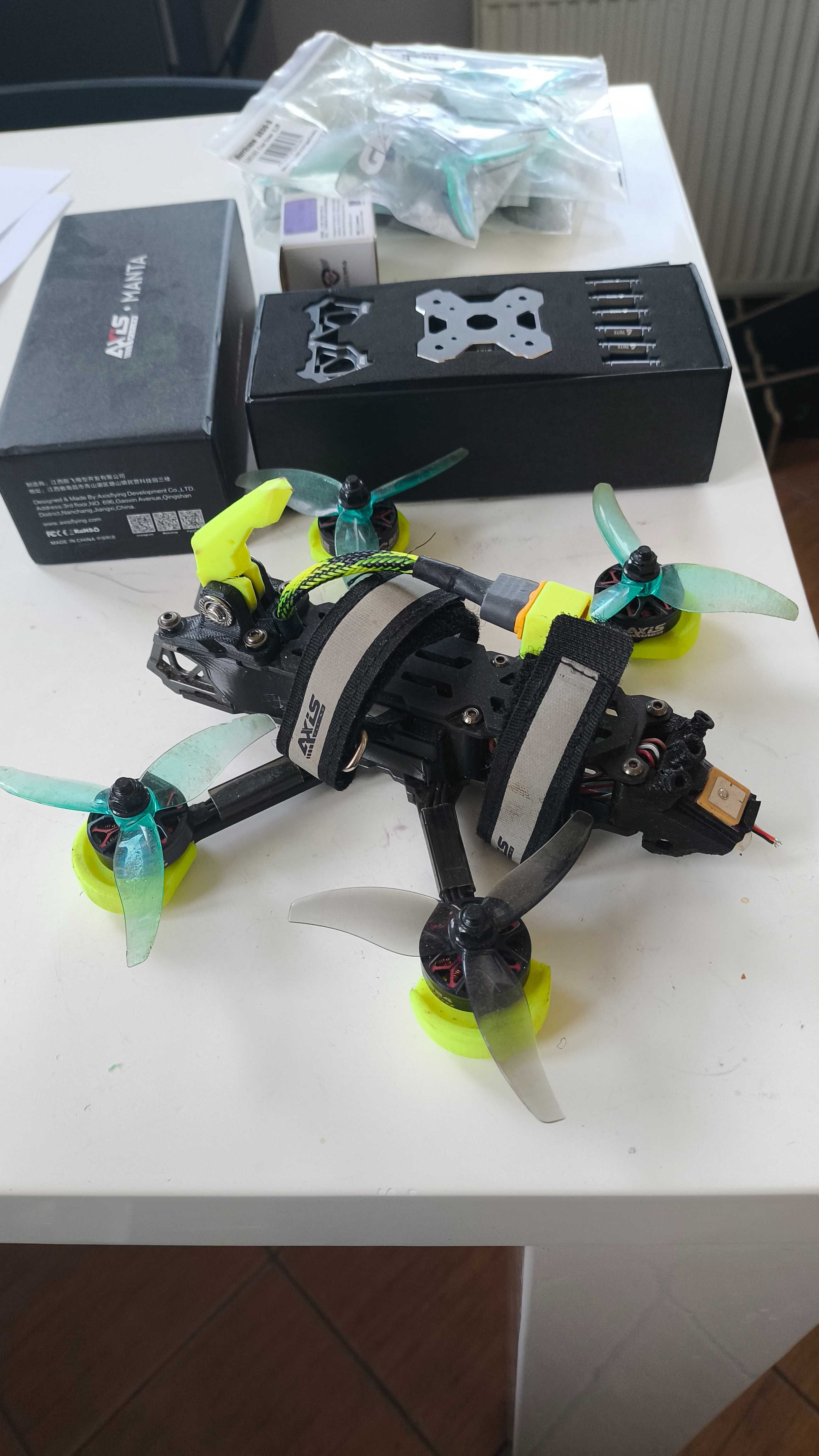 Dron Axiflying Manta 3,6 (bez DJI O3)