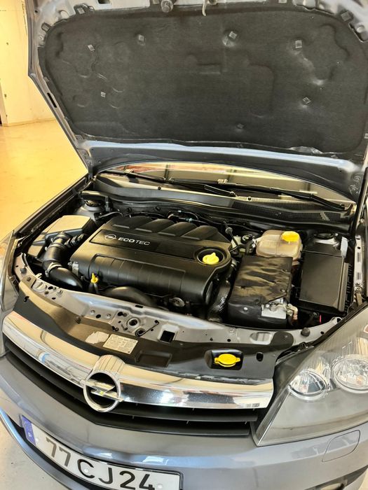 Opel Astra GTC 1.9