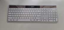 Klawiatura Logitech K750 bez USB, działa