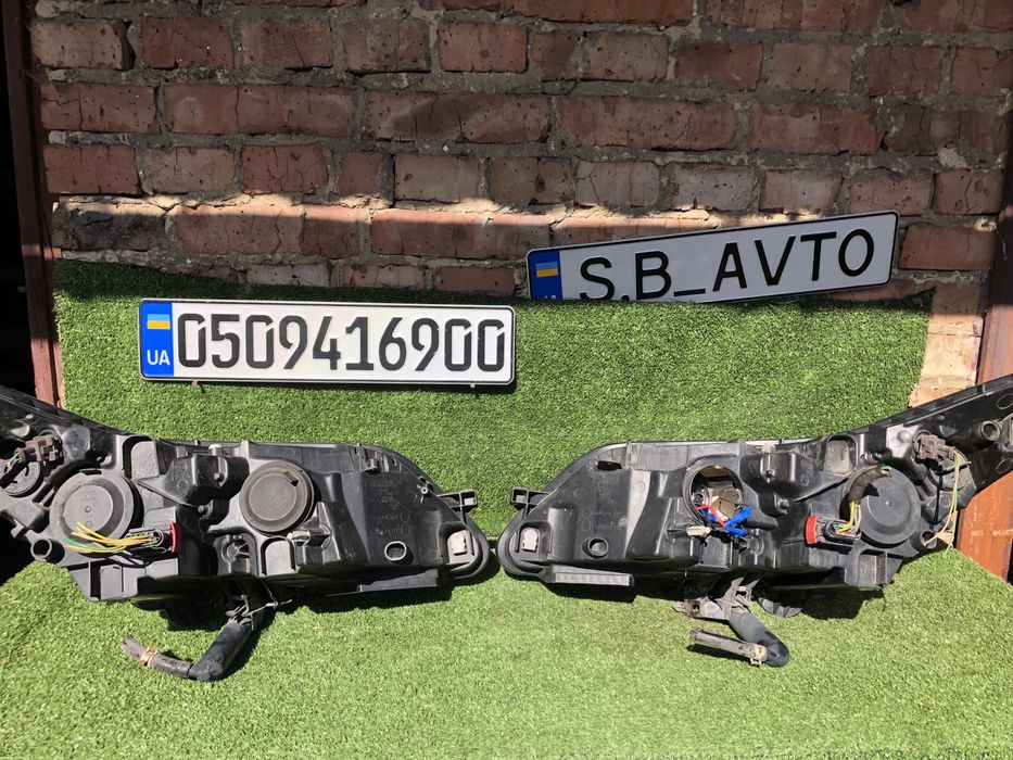 Фари передні сітроен с4 з омивачами citroen c4 лінзовані