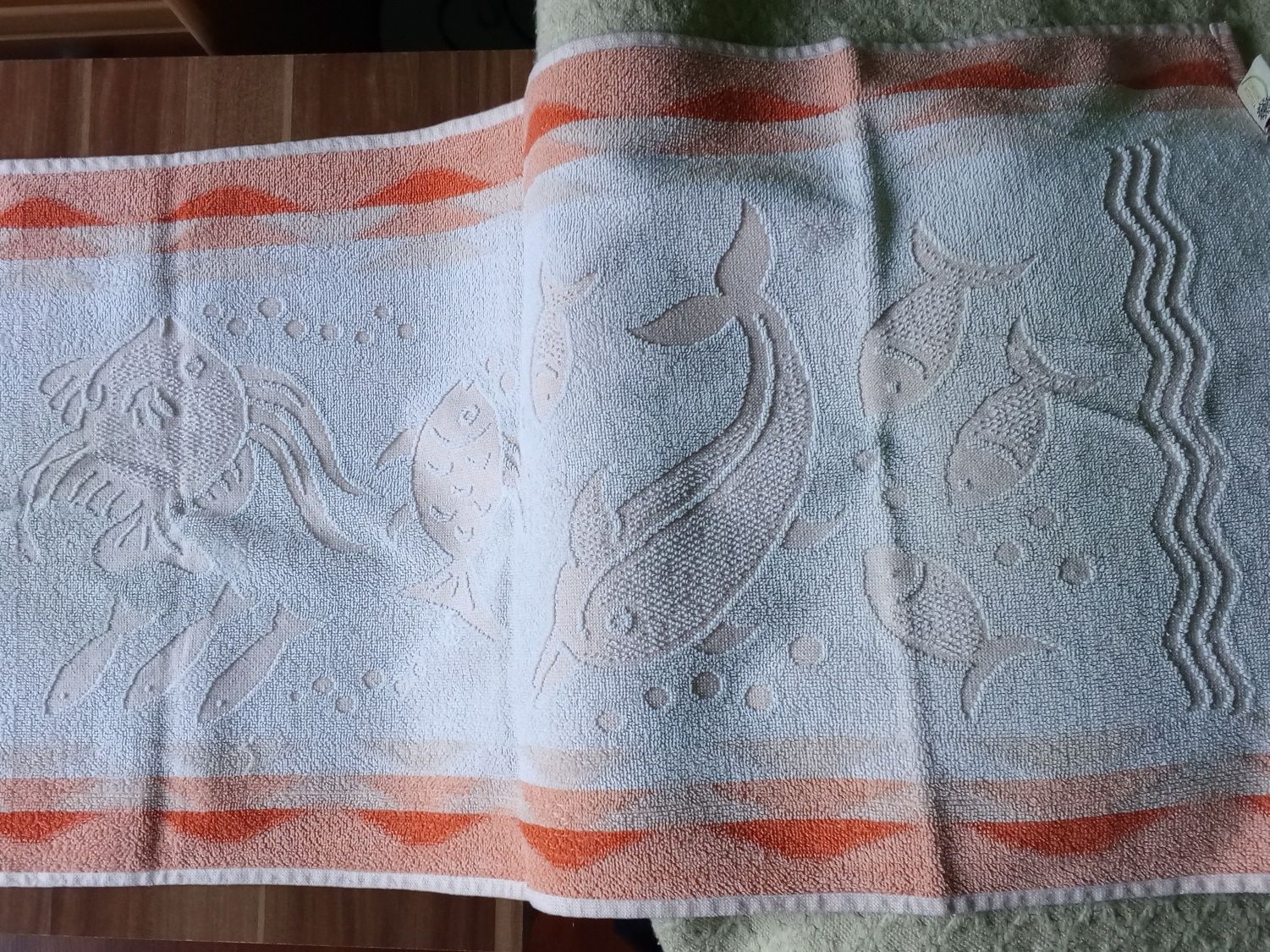 Komplet 2 ręczników w rybki