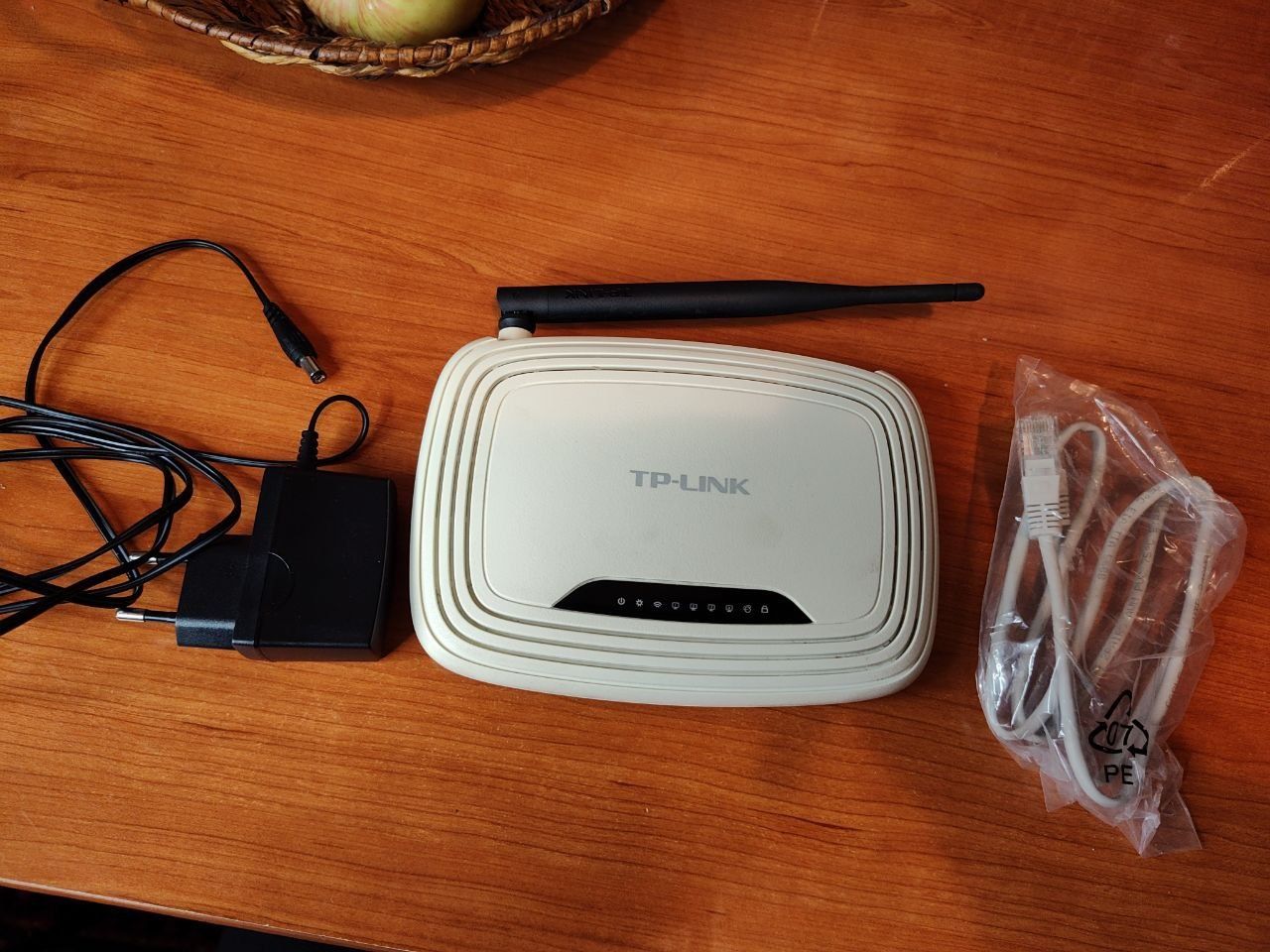 Новий роутер(маршрутизатор) TP-LINK tl-wr740n