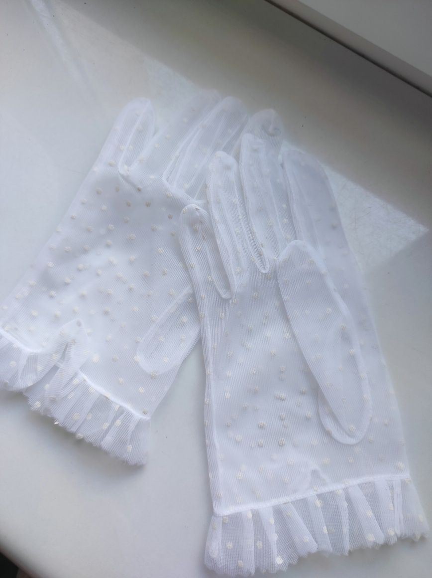 Rękawiczki białe komunijne transparentne