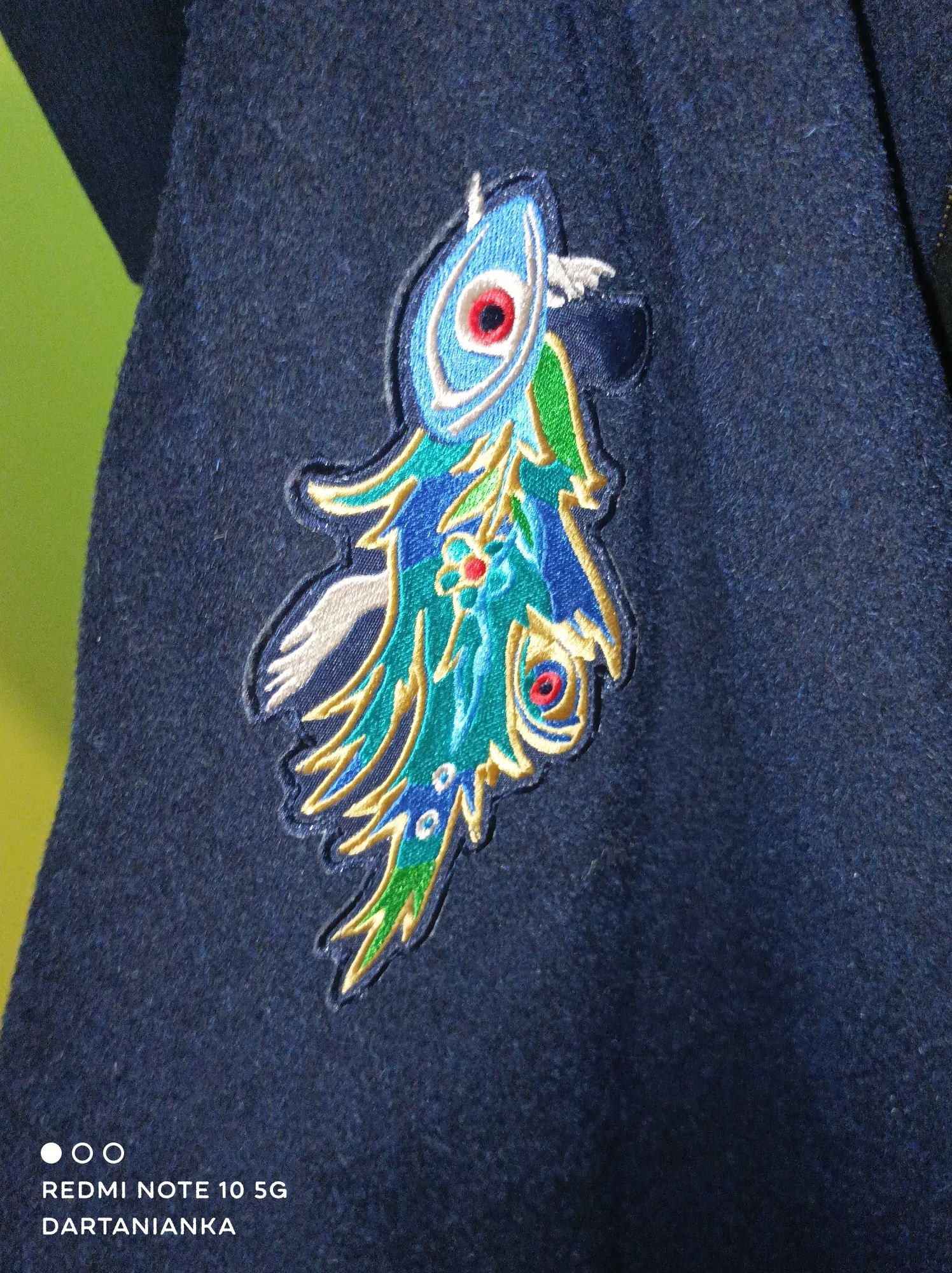 Piękny wełniany płaszcz z kolekcji Secret Garden marki Colorat rozm S
