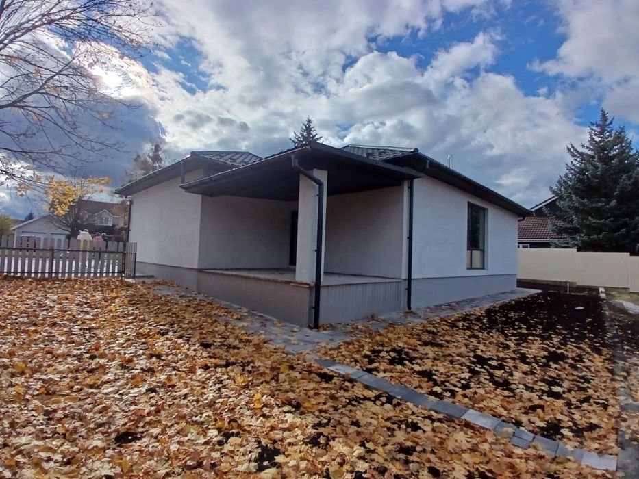 Будинок з великим підвалом і каміном! КМ Канадське Село, без %