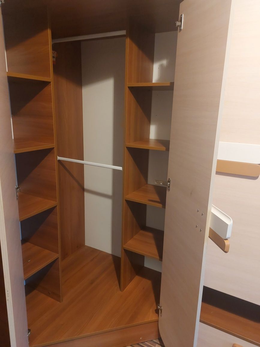 Meble młodzieżowe