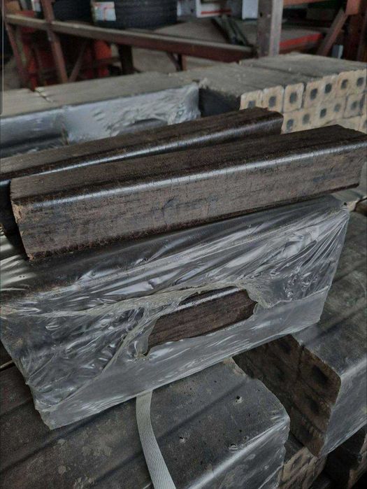 Дрова Дуб, Паливний брикет Pini Key, Топливный брикет пини кей