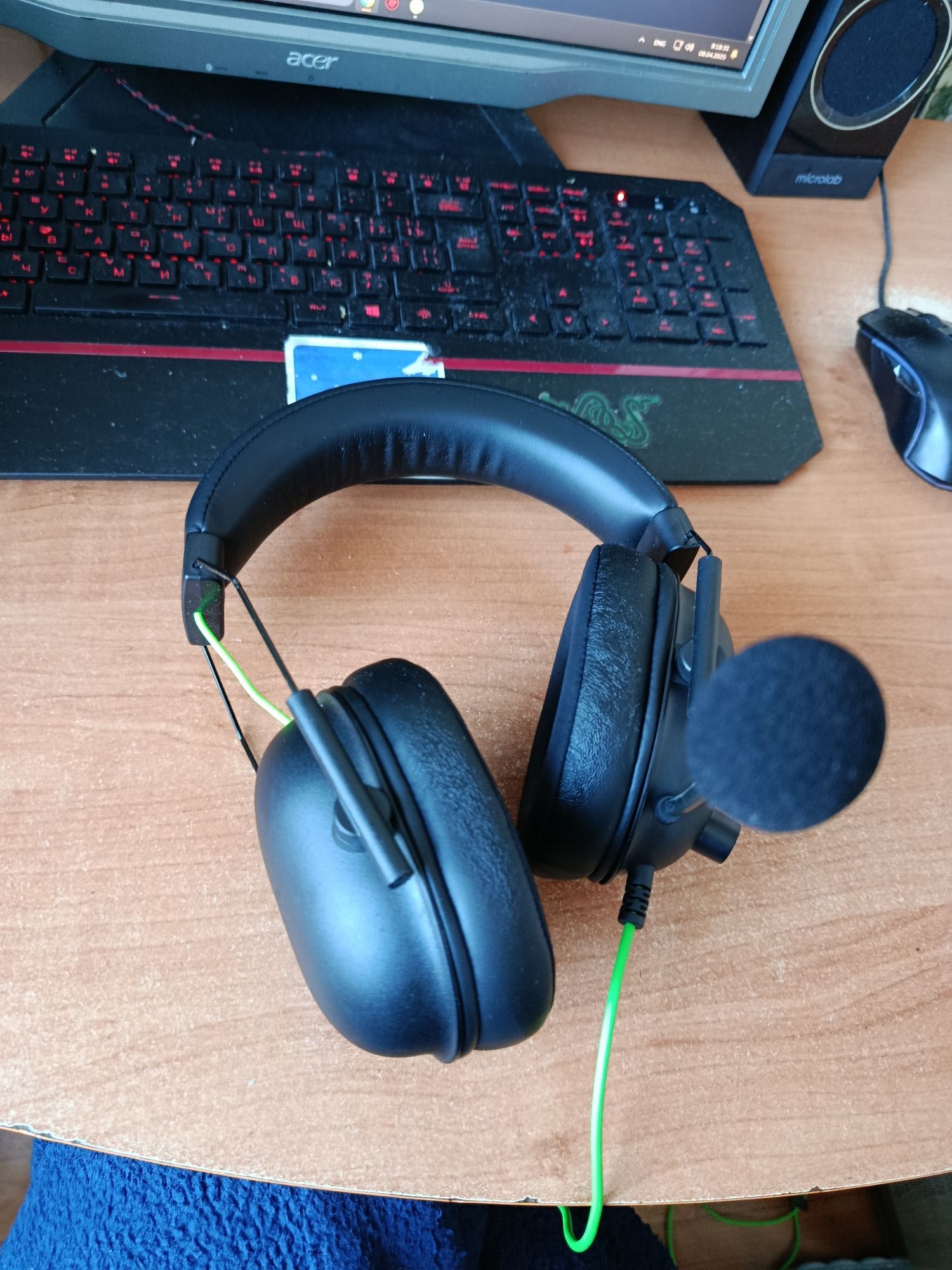 Продам навушники Razer