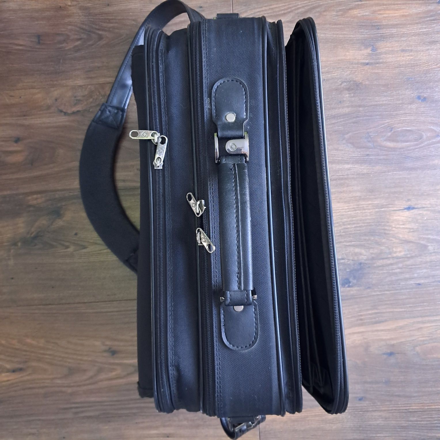 TORBA NA LAPTOPA Samsonite 15,6' nieużywana,