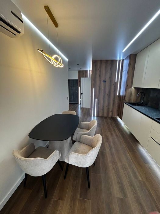 Продаж 2 км квартири з якісним та сучасним ремонтом