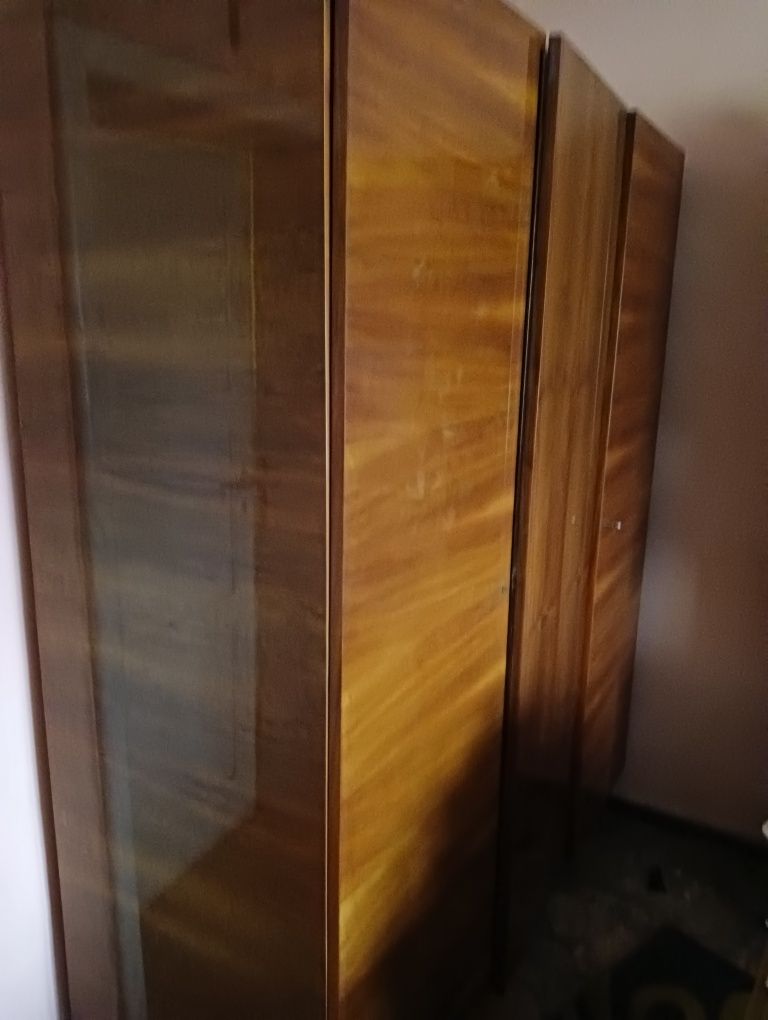 Szafa 3 drzwi plus ława PRL-u stylu retro